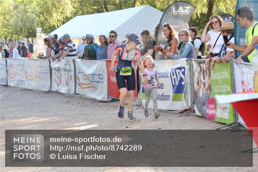 07.09.2025 - 19. Norderstedt Triathlon Luisa Fischer http://msf.ph/oto/8742289 07.09.2025 16:59:54 Ziel 414, 1045 meine-sportfotos.de