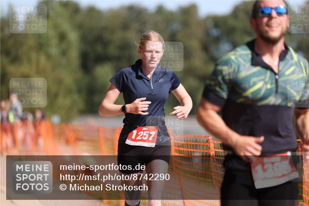07.09.2025 - 19. Norderstedt Triathlon Michael Strokosch http://msf.ph/oto/8742290 07.09.2025 11:54:40 Laufen 984, 1257, 1395 meine-sportfotos.de