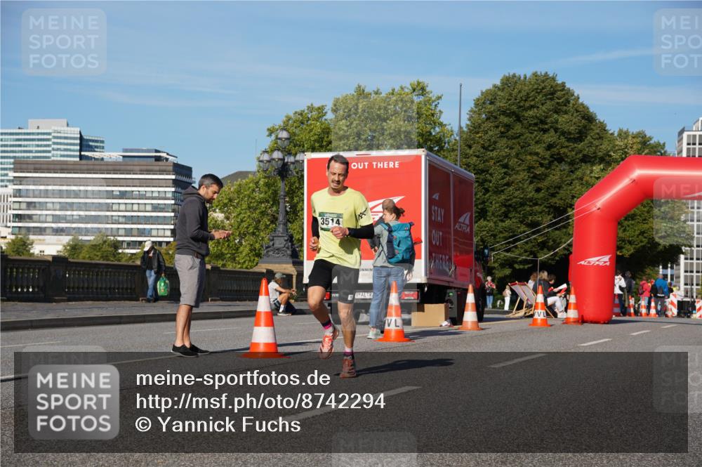 07.09.2025 - BARMER Alsterlauf Yannick Fuchs http://msf.ph/oto/8742294 07.09.2025 09:28:24 Laufen 3514 meine-sportfotos.de