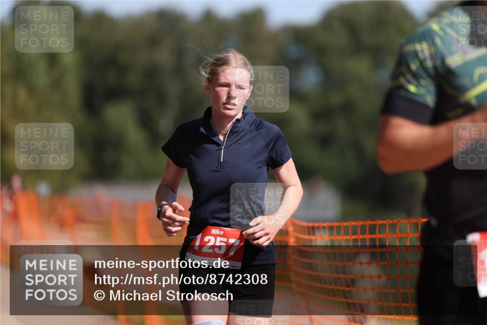 07.09.2025 - 19. Norderstedt Triathlon Michael Strokosch http://msf.ph/oto/8742308 07.09.2025 11:54:41 Laufen 1257, 1395 meine-sportfotos.de