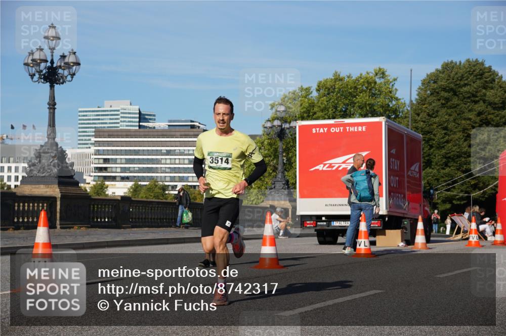 07.09.2025 - BARMER Alsterlauf Yannick Fuchs http://msf.ph/oto/8742317 07.09.2025 09:28:25 Laufen 3514 meine-sportfotos.de