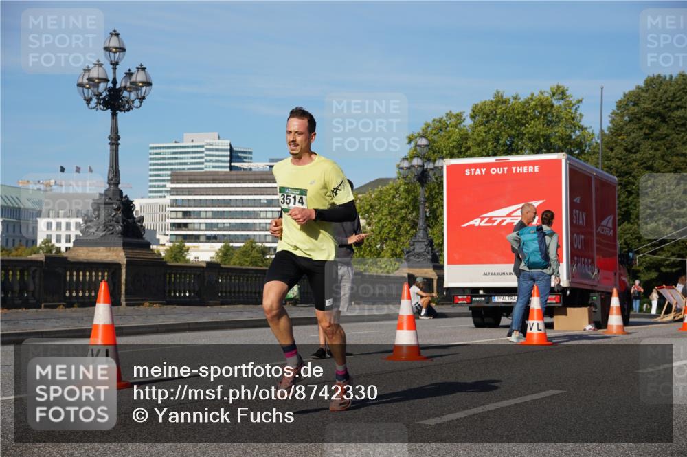 07.09.2025 - BARMER Alsterlauf Yannick Fuchs http://msf.ph/oto/8742330 07.09.2025 09:28:25 Laufen 3514 meine-sportfotos.de