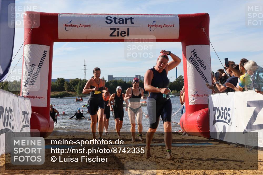 07.09.2025 - 19. Norderstedt Triathlon Luisa Fischer http://msf.ph/oto/8742335 07.09.2025 10:05:51 Schwimmen 1111, 1114, 1119, 1126, 1131, 1132, 1135, 1144 meine-sportfotos.de