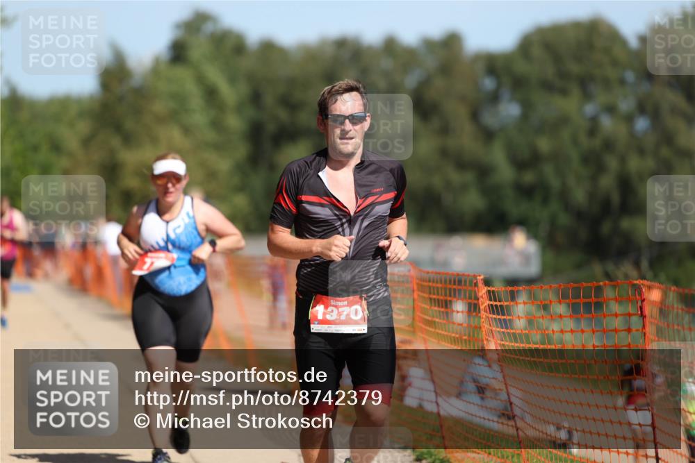 07.09.2025 - 19. Norderstedt Triathlon Michael Strokosch http://msf.ph/oto/8742379 07.09.2025 12:32:36 Laufen 779, 1370, 1386 meine-sportfotos.de