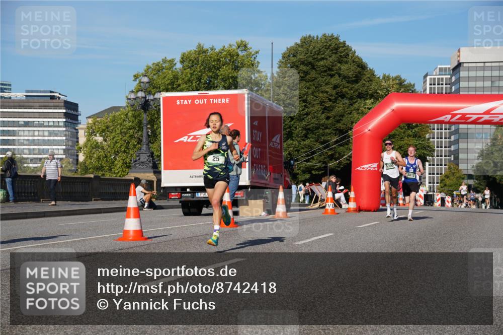 07.09.2025 - BARMER Alsterlauf Yannick Fuchs http://msf.ph/oto/8742418 07.09.2025 09:28:32 Laufen 25, 5390, 8012 meine-sportfotos.de