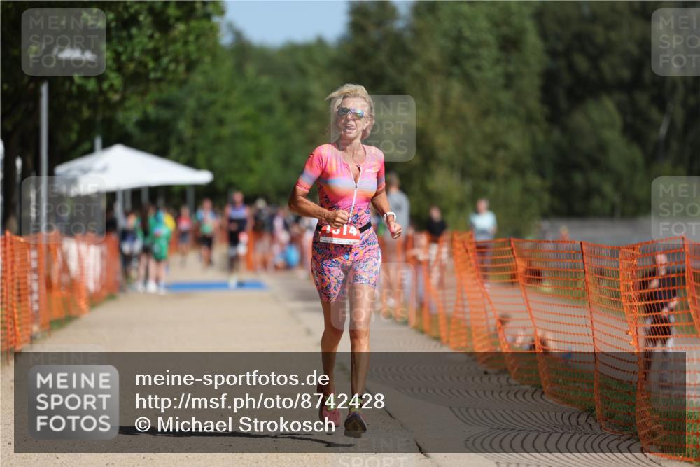 07.09.2025 - 19. Norderstedt Triathlon Michael Strokosch http://msf.ph/oto/8742428 07.09.2025 11:55:00 Laufen 1314 meine-sportfotos.de