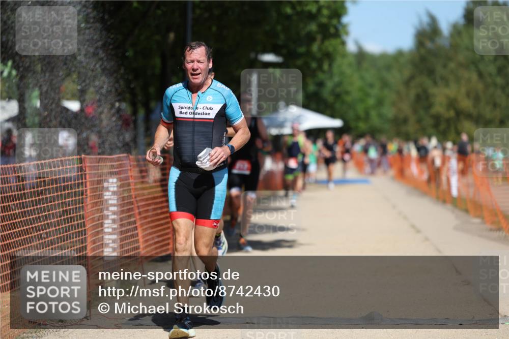 07.09.2025 - 19. Norderstedt Triathlon Michael Strokosch http://msf.ph/oto/8742430 07.09.2025 13:08:13 Laufen 167, 205, 212, 249 meine-sportfotos.de
