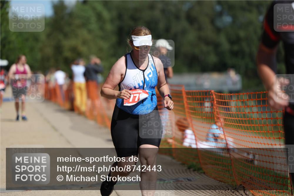 07.09.2025 - 19. Norderstedt Triathlon Michael Strokosch http://msf.ph/oto/8742443 07.09.2025 12:32:38 Laufen 779, 1370 meine-sportfotos.de