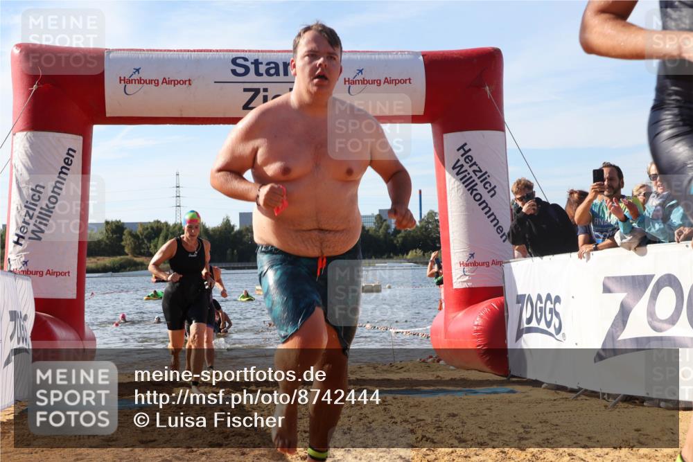 07.09.2025 - 19. Norderstedt Triathlon Luisa Fischer http://msf.ph/oto/8742444 07.09.2025 10:05:57 Schwimmen 1111, 1112, 1114, 1126, 1131, 1132, 1135, 1144, 1146 meine-sportfotos.de