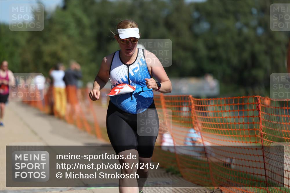 07.09.2025 - 19. Norderstedt Triathlon Michael Strokosch http://msf.ph/oto/8742457 07.09.2025 12:32:38 Laufen 779, 1370 meine-sportfotos.de