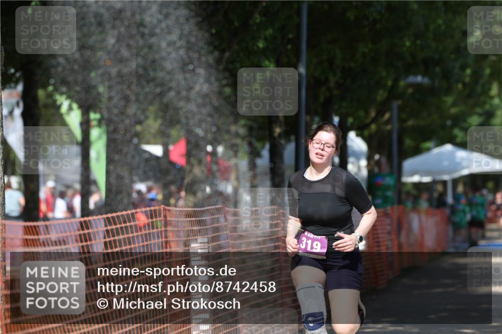 07.09.2025 - 19. Norderstedt Triathlon Michael Strokosch http://msf.ph/oto/8742458 07.09.2025 13:54:13 Laufen 319, 1261 meine-sportfotos.de