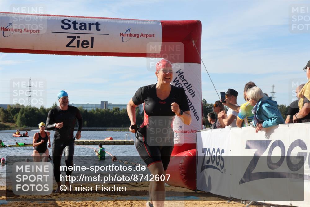 07.09.2025 - 19. Norderstedt Triathlon Luisa Fischer http://msf.ph/oto/8742607 07.09.2025 10:06:05 Schwimmen 1112, 1114, 1126, 1132, 1135, 1137, 1140, 1146 meine-sportfotos.de