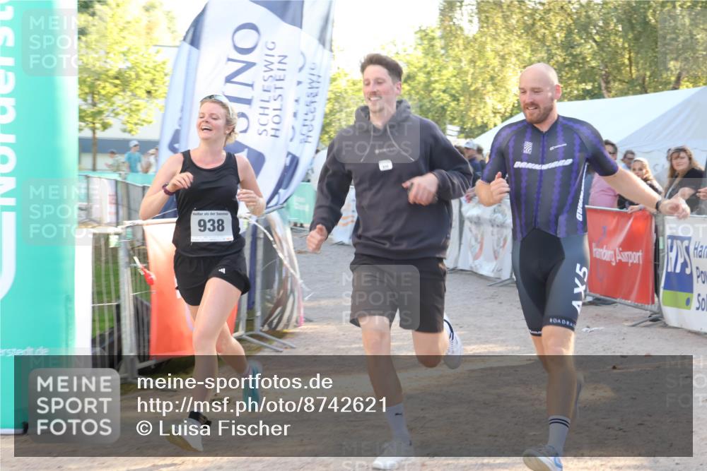 07.09.2025 - 19. Norderstedt Triathlon Luisa Fischer http://msf.ph/oto/8742621 07.09.2025 17:00:40 Ziel 938 meine-sportfotos.de