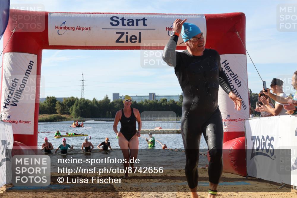 07.09.2025 - 19. Norderstedt Triathlon Luisa Fischer http://msf.ph/oto/8742656 07.09.2025 10:06:07 Schwimmen 1112, 1126, 1135, 1137, 1140, 1146 meine-sportfotos.de