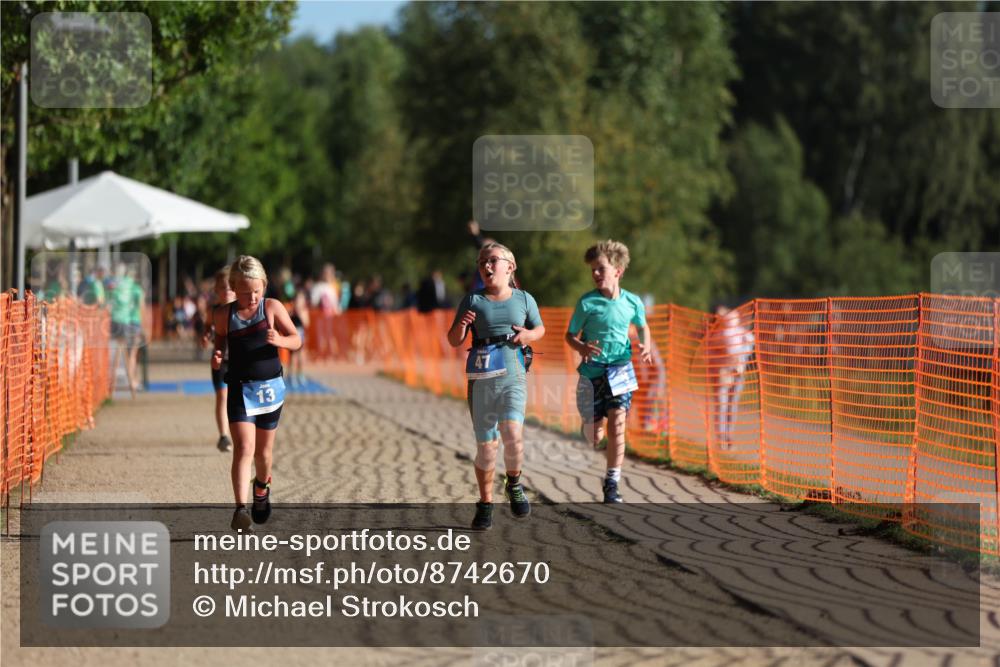 07.09.2025 - 19. Norderstedt Triathlon Michael Strokosch http://msf.ph/oto/8742670 07.09.2025 09:16:32 Laufen 8, 13, 47 meine-sportfotos.de
