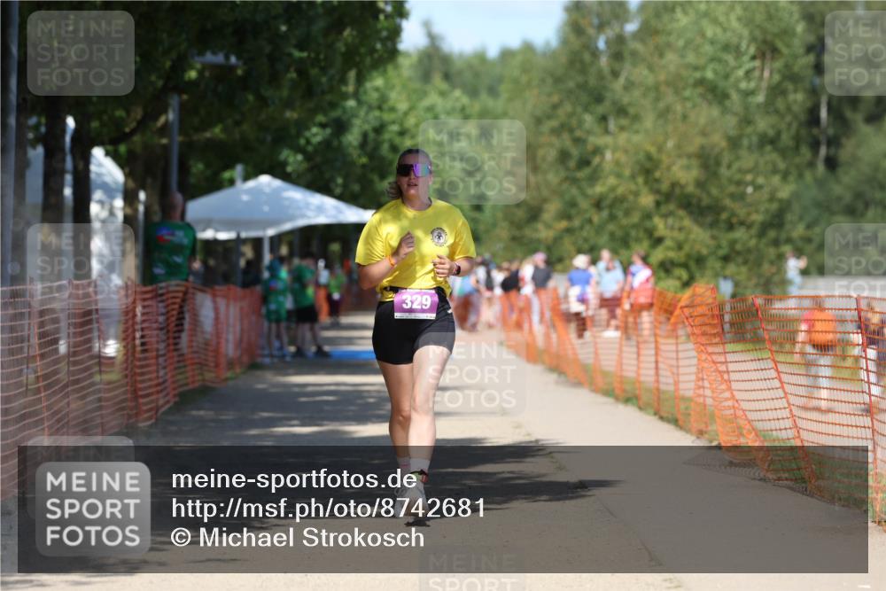 07.09.2025 - 19. Norderstedt Triathlon Michael Strokosch http://msf.ph/oto/8742681 07.09.2025 13:55:28 Laufen 329 meine-sportfotos.de