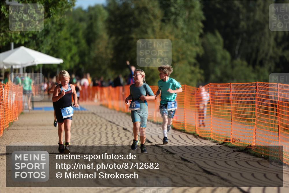 07.09.2025 - 19. Norderstedt Triathlon Michael Strokosch http://msf.ph/oto/8742682 07.09.2025 09:16:32 Laufen 8, 13, 47 meine-sportfotos.de