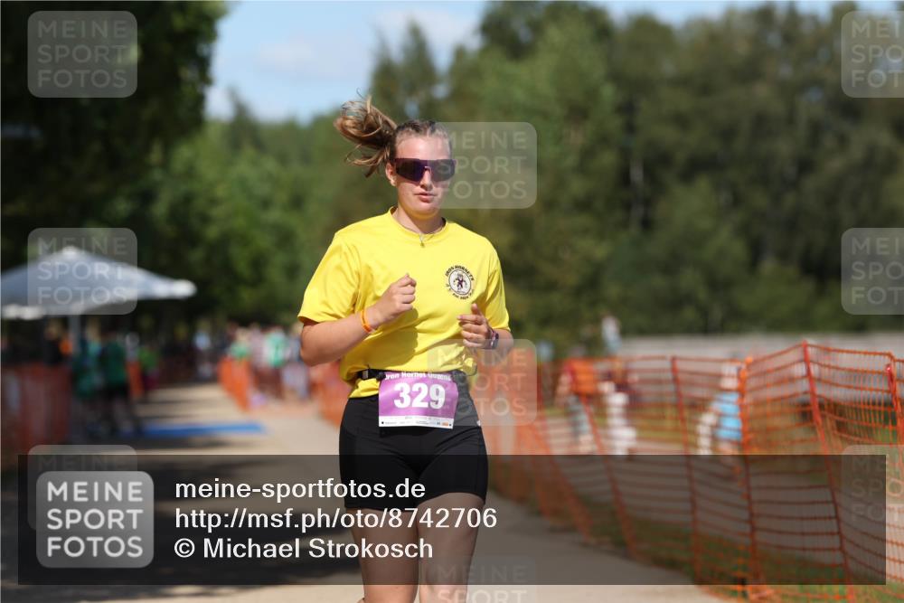07.09.2025 - 19. Norderstedt Triathlon Michael Strokosch http://msf.ph/oto/8742706 07.09.2025 13:55:32 Laufen 329 meine-sportfotos.de