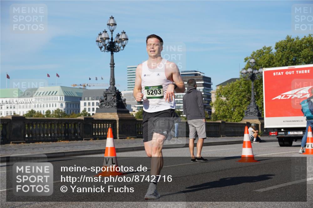 07.09.2025 - BARMER Alsterlauf Yannick Fuchs http://msf.ph/oto/8742716 07.09.2025 09:28:48 Laufen 5203, 1 meine-sportfotos.de