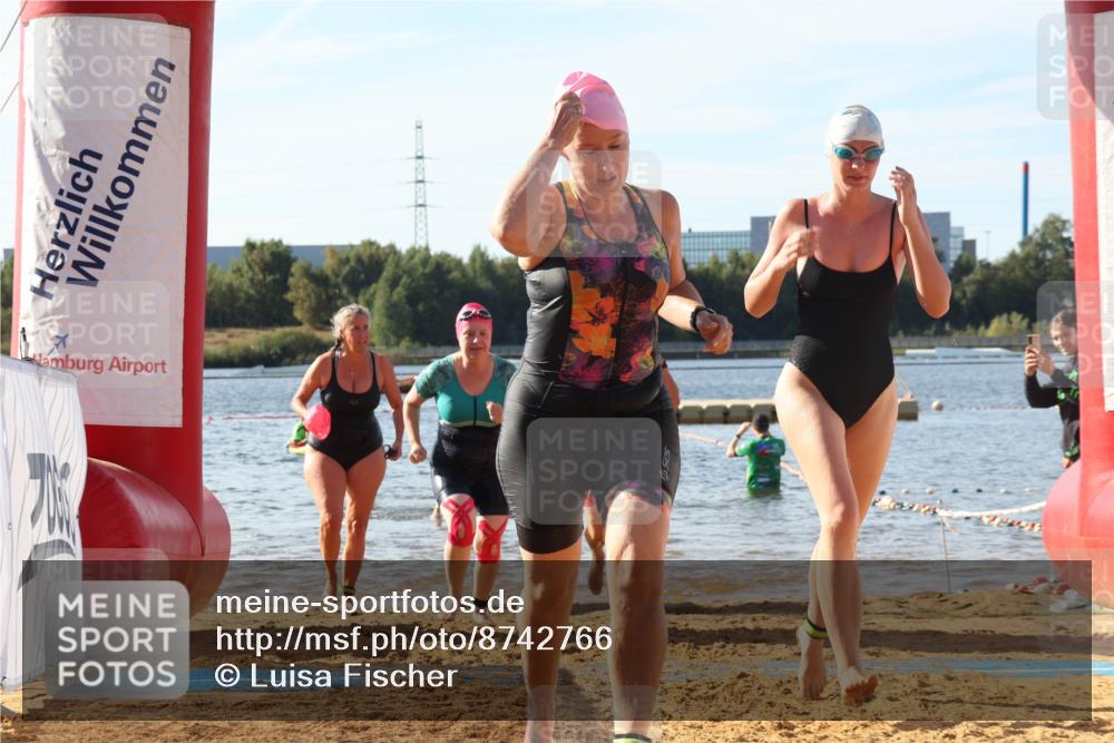 07.09.2025 - 19. Norderstedt Triathlon Luisa Fischer http://msf.ph/oto/8742766 07.09.2025 10:06:17 Schwimmen 1115, 1125, 1137, 1140, 1143, 1148, 1150 meine-sportfotos.de