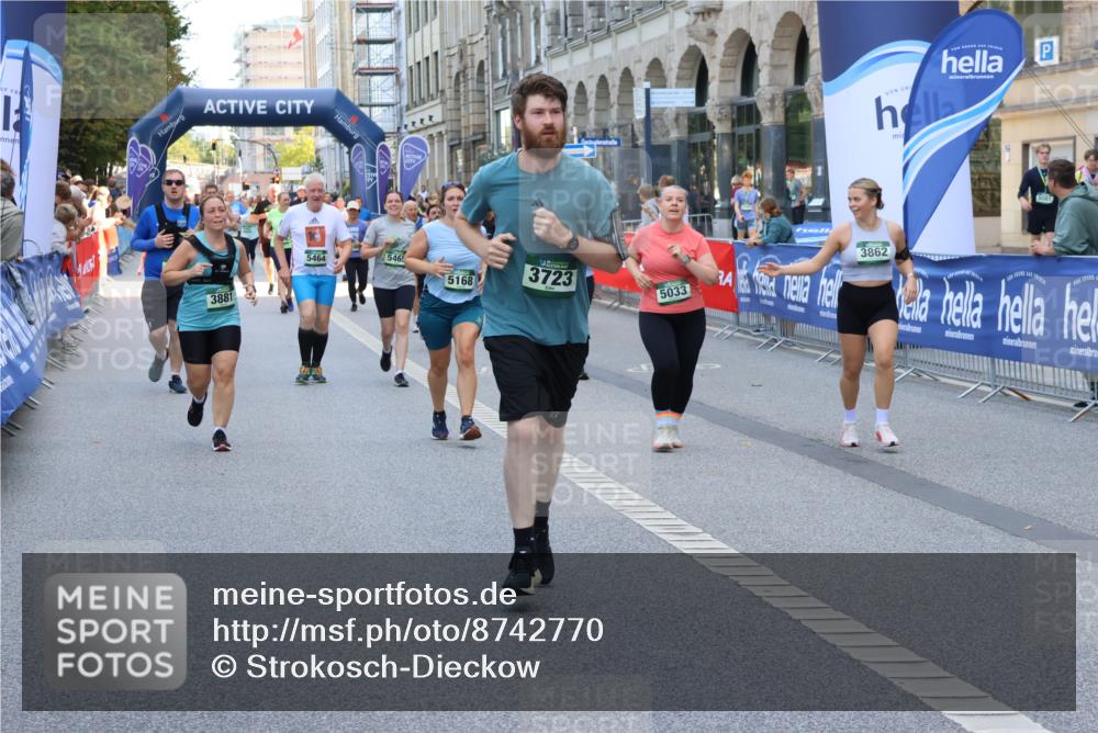 07.09.2025 - BARMER Alsterlauf Strokosch-Dieckow http://msf.ph/oto/8742770 07.09.2025 10:18:07 Ziel 2488, 2571, 2715, 3138, 3139, 3478, 4023, 4343, 4661, 4724, 5403, 5405, 8021, 8186 meine-sportfotos.de