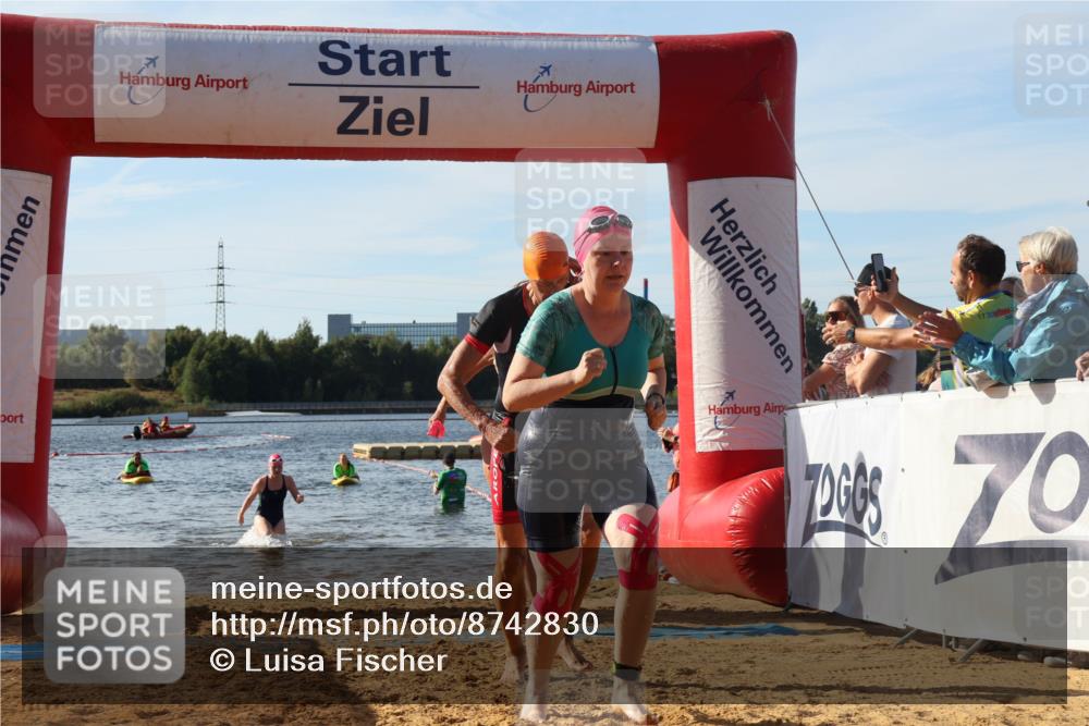07.09.2025 - 19. Norderstedt Triathlon Luisa Fischer http://msf.ph/oto/8742830 07.09.2025 10:06:21 Schwimmen 1115, 1125, 1130, 1143, 1148, 1150 meine-sportfotos.de
