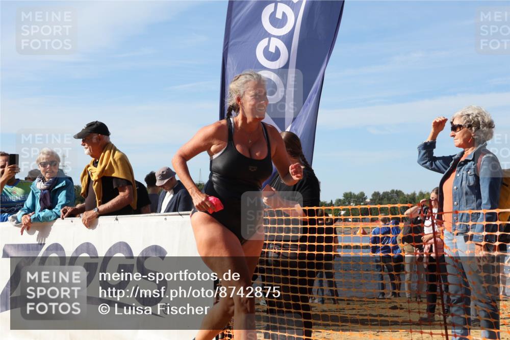 07.09.2025 - 19. Norderstedt Triathlon Luisa Fischer http://msf.ph/oto/8742875 07.09.2025 10:06:23 Schwimmen 1115, 1125, 1130, 1143, 1148, 1150 meine-sportfotos.de