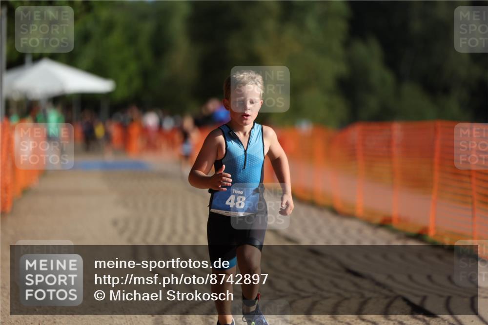 07.09.2025 - 19. Norderstedt Triathlon Michael Strokosch http://msf.ph/oto/8742897 07.09.2025 09:16:41 Laufen 8, 13, 47, 48 meine-sportfotos.de