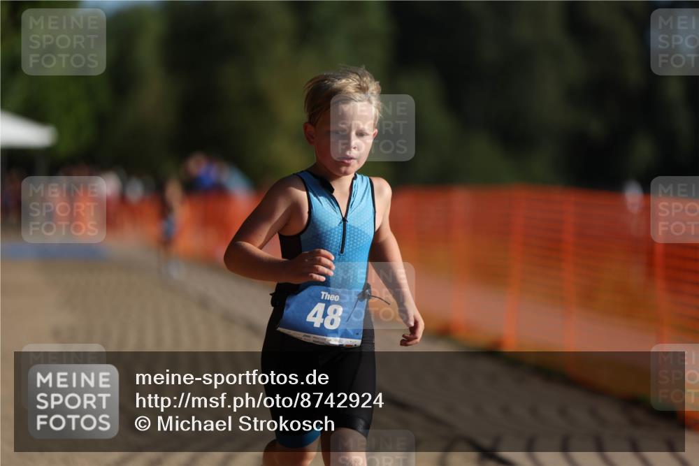 07.09.2025 - 19. Norderstedt Triathlon Michael Strokosch http://msf.ph/oto/8742924 07.09.2025 09:16:42 Laufen 8, 13, 47, 48 meine-sportfotos.de