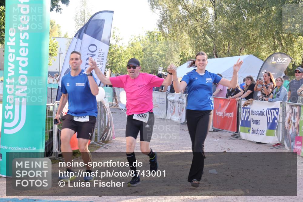 07.09.2025 - 19. Norderstedt Triathlon Luisa Fischer http://msf.ph/oto/8743001 07.09.2025 17:02:50 Ziel 950, 1613 meine-sportfotos.de