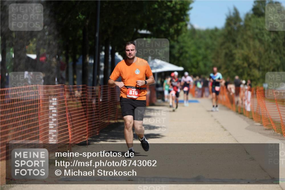 07.09.2025 - 19. Norderstedt Triathlon Michael Strokosch http://msf.ph/oto/8743062 07.09.2025 13:08:41 Laufen 810 meine-sportfotos.de