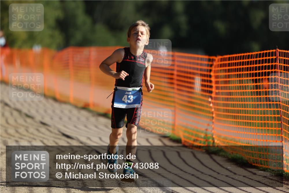07.09.2025 - 19. Norderstedt Triathlon Michael Strokosch http://msf.ph/oto/8743088 07.09.2025 09:16:56 Laufen 43 meine-sportfotos.de