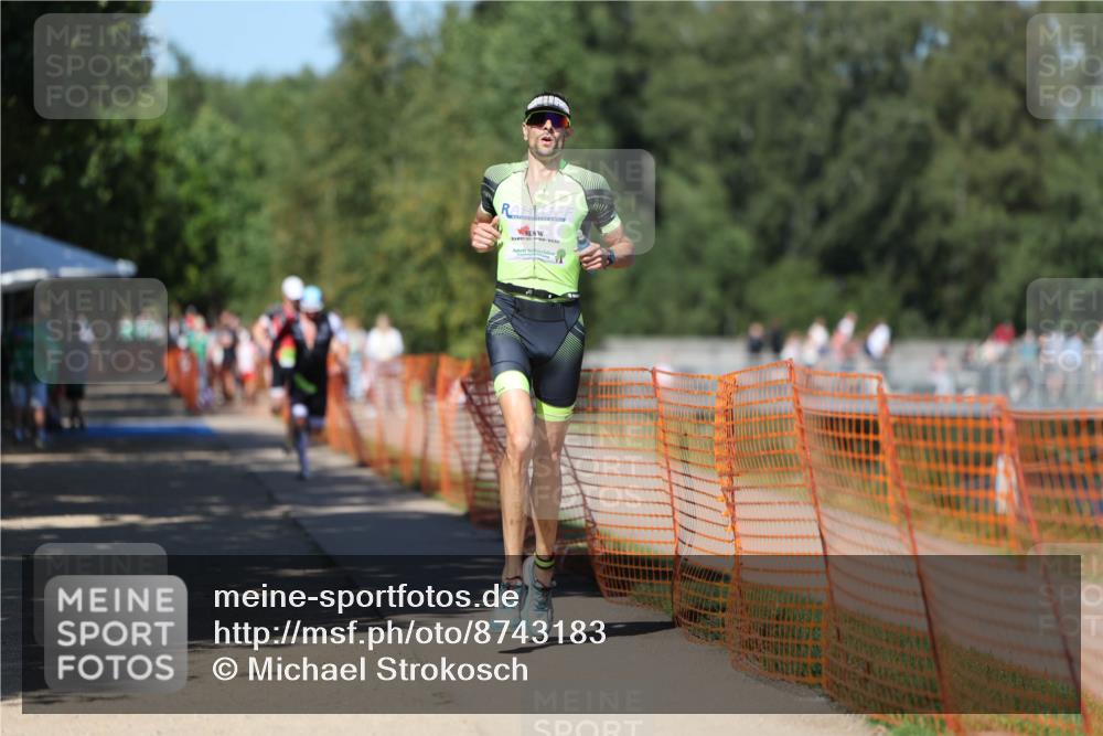 07.09.2025 - 19. Norderstedt Triathlon Michael Strokosch http://msf.ph/oto/8743183 07.09.2025 14:41:32 Laufen 1469 meine-sportfotos.de