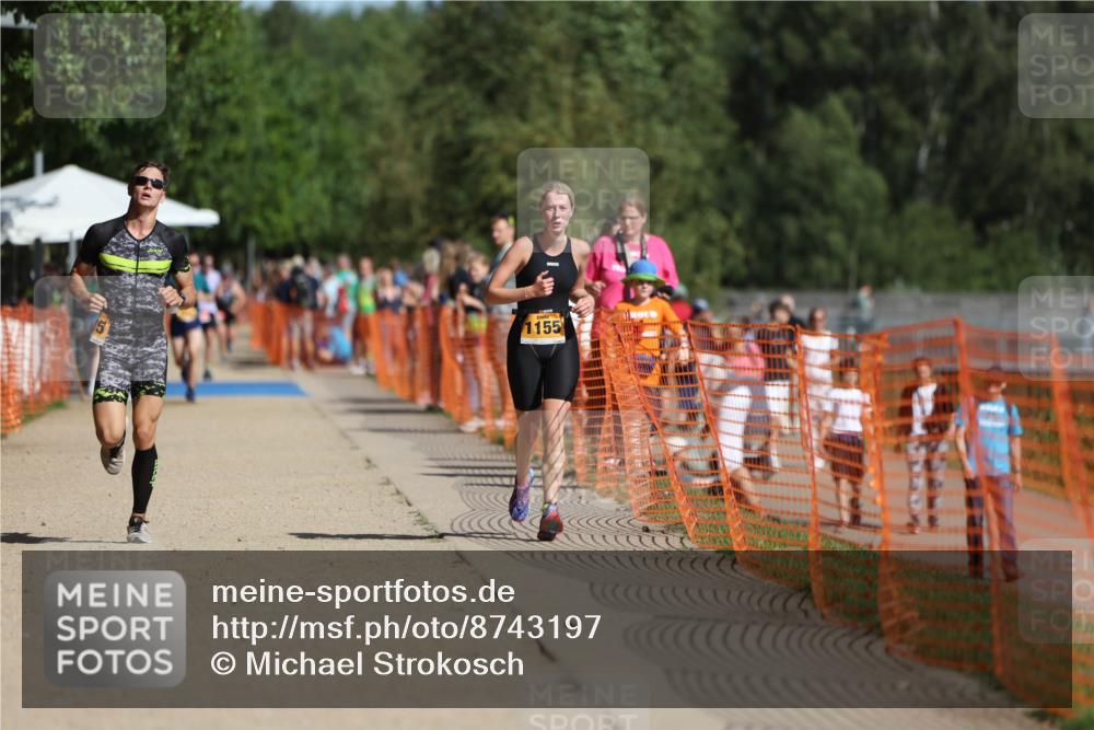 07.09.2025 - 19. Norderstedt Triathlon Michael Strokosch http://msf.ph/oto/8743197 07.09.2025 11:56:25 Laufen 1155, 1175 meine-sportfotos.de