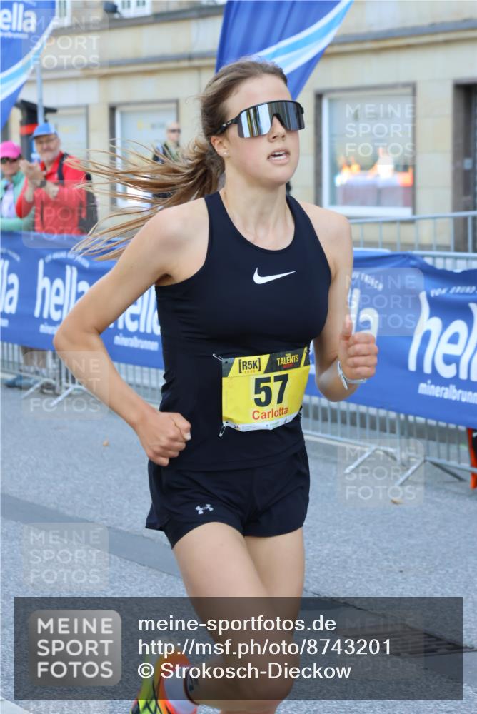 07.09.2025 - BARMER Alsterlauf Strokosch-Dieckow http://msf.ph/oto/8743201 07.09.2025 11:17:01 Ziel  meine-sportfotos.de