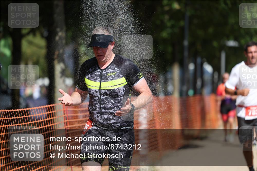 07.09.2025 - 19. Norderstedt Triathlon Michael Strokosch http://msf.ph/oto/8743212 07.09.2025 12:33:24 Laufen 191, 210, 714, 782, 815, 1247, 1265, 1329 meine-sportfotos.de