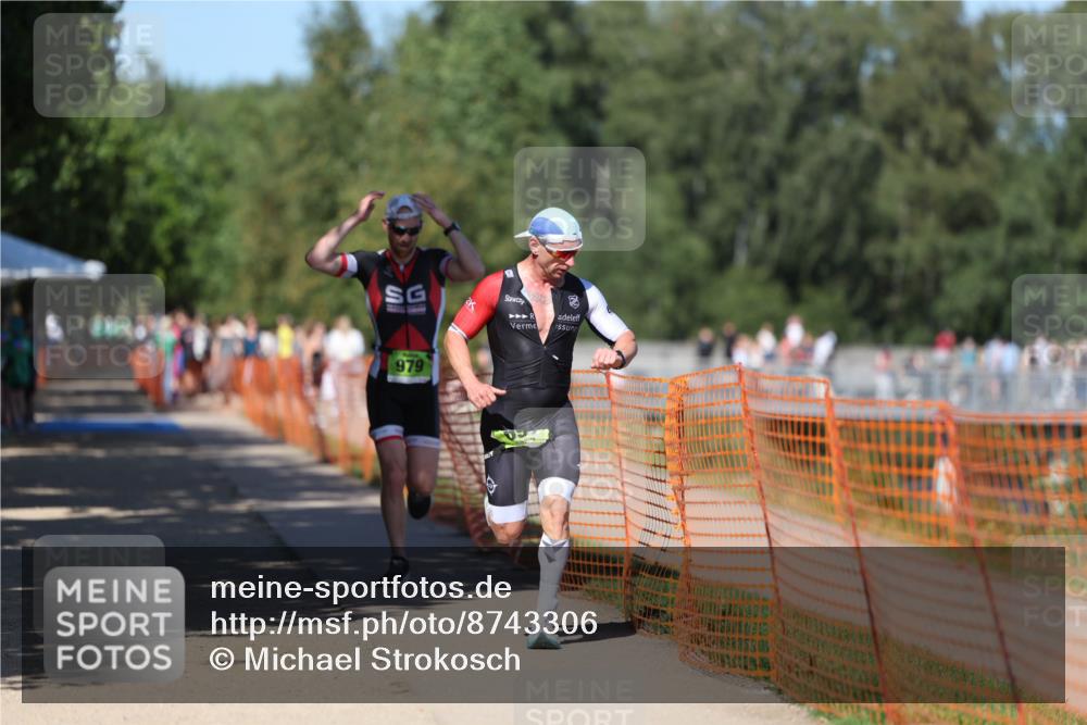 07.09.2025 - 19. Norderstedt Triathlon Michael Strokosch http://msf.ph/oto/8743306 07.09.2025 14:41:40 Laufen 969, 979 meine-sportfotos.de