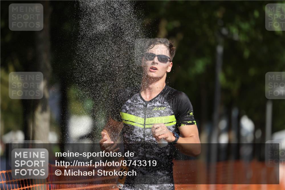 07.09.2025 - 19. Norderstedt Triathlon Michael Strokosch http://msf.ph/oto/8743319 07.09.2025 11:56:29 Laufen 1155, 1175 meine-sportfotos.de