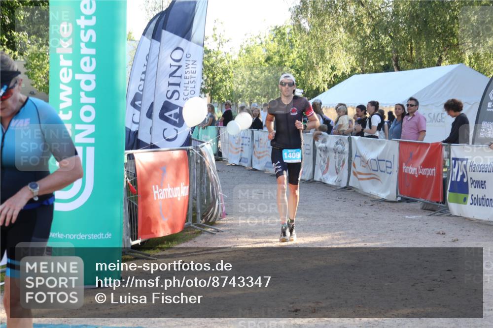 07.09.2025 - 19. Norderstedt Triathlon Luisa Fischer http://msf.ph/oto/8743347 07.09.2025 17:06:02 Ziel 1108, 1409 meine-sportfotos.de