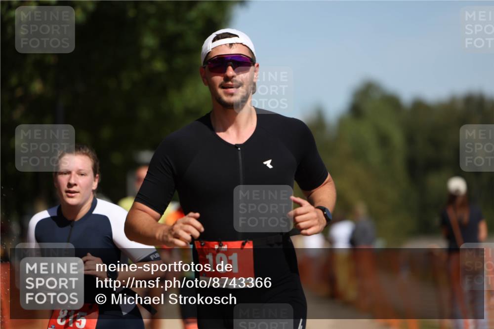 07.09.2025 - 19. Norderstedt Triathlon Michael Strokosch http://msf.ph/oto/8743366 07.09.2025 12:33:28 Laufen 191, 210, 714, 731, 782, 815, 1247, 1329 meine-sportfotos.de