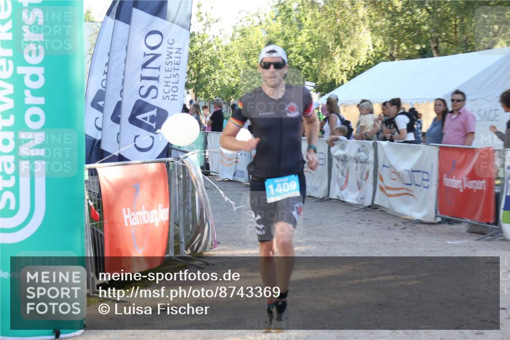 07.09.2025 - 19. Norderstedt Triathlon Luisa Fischer http://msf.ph/oto/8743369 07.09.2025 17:06:03 Ziel 1108, 1409 meine-sportfotos.de