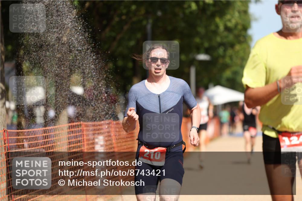 07.09.2025 - 19. Norderstedt Triathlon Michael Strokosch http://msf.ph/oto/8743421 07.09.2025 12:33:32 Laufen 191, 210, 714, 731, 815, 1247, 1272, 1329 meine-sportfotos.de