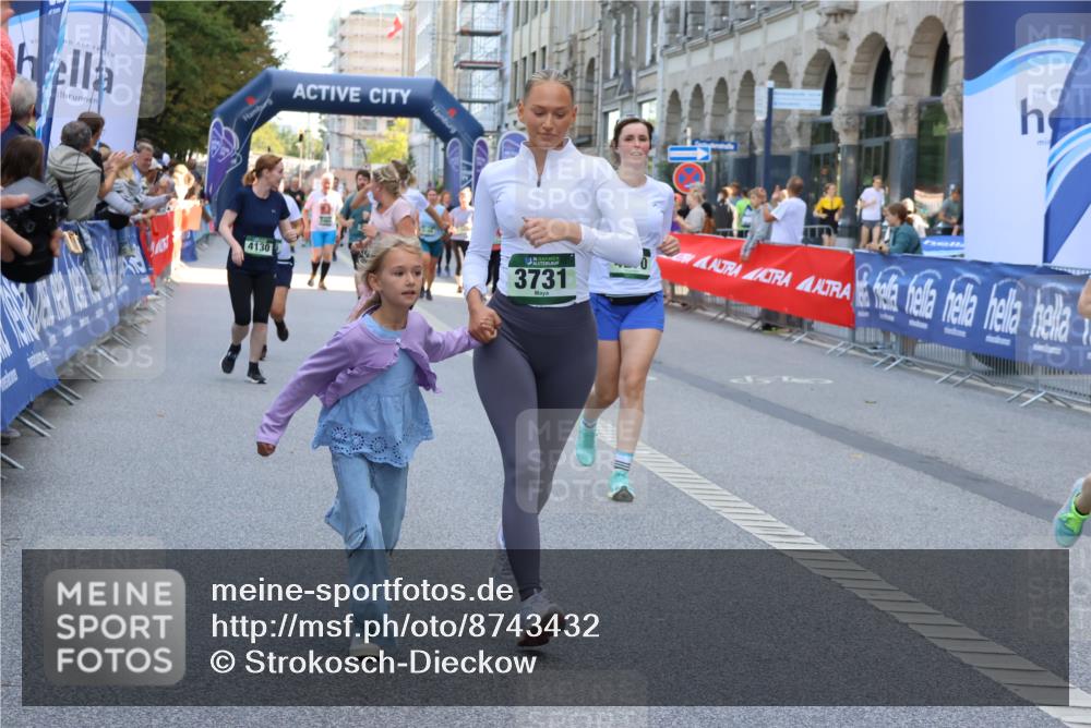 07.09.2025 - BARMER Alsterlauf Strokosch-Dieckow http://msf.ph/oto/8743432 07.09.2025 10:17:58 Ziel 2255, 2488, 2571, 2575, 2715, 3021, 3052, 3138, 3139, 3478, 3993, 4009, 4293, 4322, 4343, 4661, 5403, 5405, 8214 meine-sportfotos.de