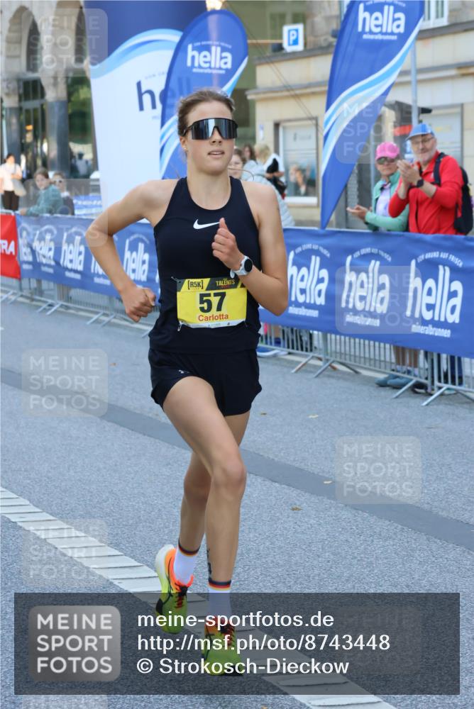 07.09.2025 - BARMER Alsterlauf Strokosch-Dieckow http://msf.ph/oto/8743448 07.09.2025 11:17:00 Ziel  meine-sportfotos.de