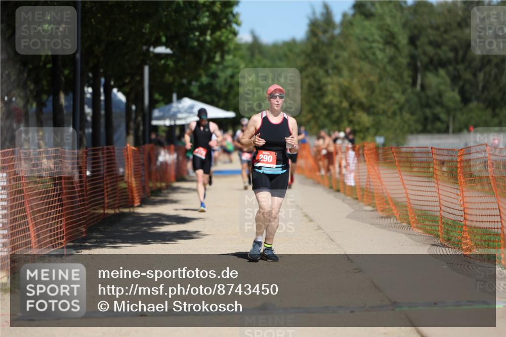 07.09.2025 - 19. Norderstedt Triathlon Michael Strokosch http://msf.ph/oto/8743450 07.09.2025 13:08:58 Laufen 290, 754, 1373 meine-sportfotos.de