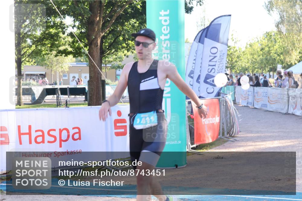 07.09.2025 - 19. Norderstedt Triathlon Luisa Fischer http://msf.ph/oto/8743451 07.09.2025 17:06:31 Ziel 1411 meine-sportfotos.de
