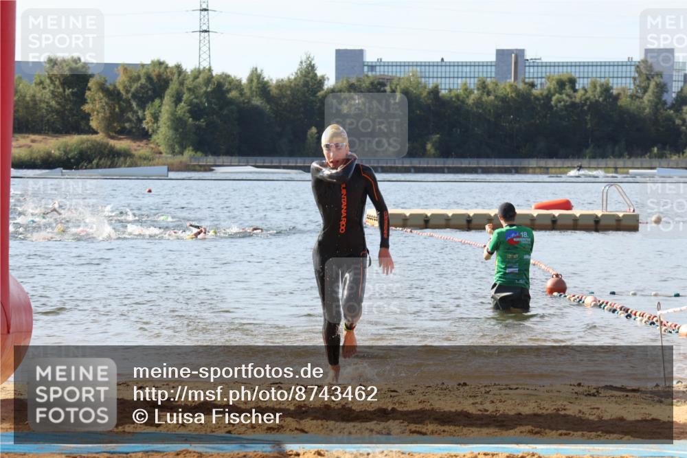 07.09.2025 - 19. Norderstedt Triathlon Luisa Fischer http://msf.ph/oto/8743462 07.09.2025 10:21:42 Schwimmen 645 meine-sportfotos.de
