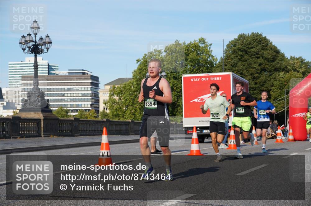 07.09.2025 - BARMER Alsterlauf Yannick Fuchs http://msf.ph/oto/8743464 07.09.2025 09:29:13 Laufen 5354, 5532, 1, 4041, 5754 meine-sportfotos.de