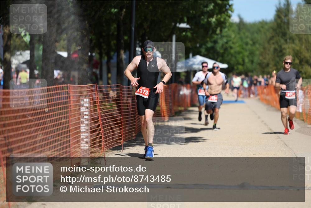 07.09.2025 - 19. Norderstedt Triathlon Michael Strokosch http://msf.ph/oto/8743485 07.09.2025 13:09:03 Laufen 174, 277, 290, 715, 1373 meine-sportfotos.de