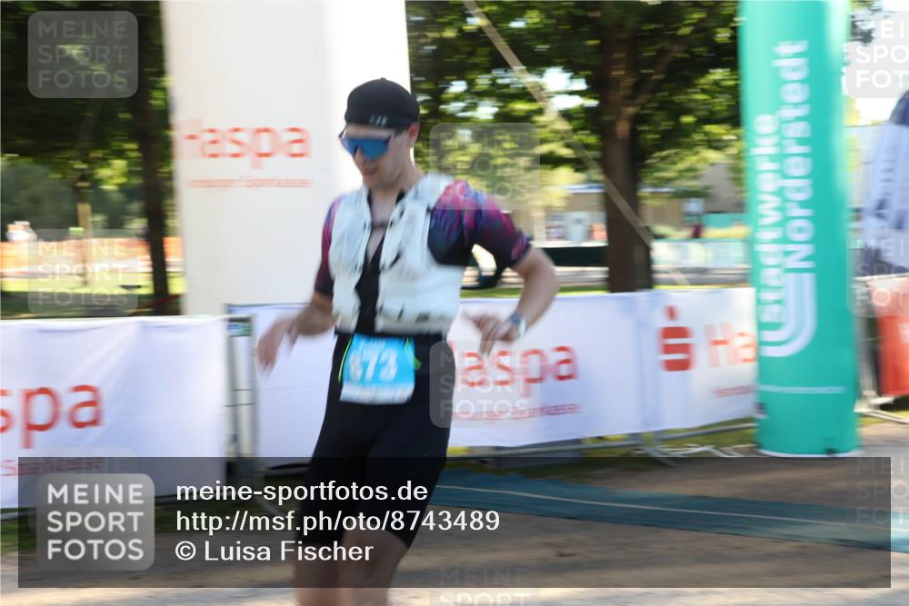 07.09.2025 - 19. Norderstedt Triathlon Luisa Fischer http://msf.ph/oto/8743489 07.09.2025 17:06:40 Ziel 873 meine-sportfotos.de